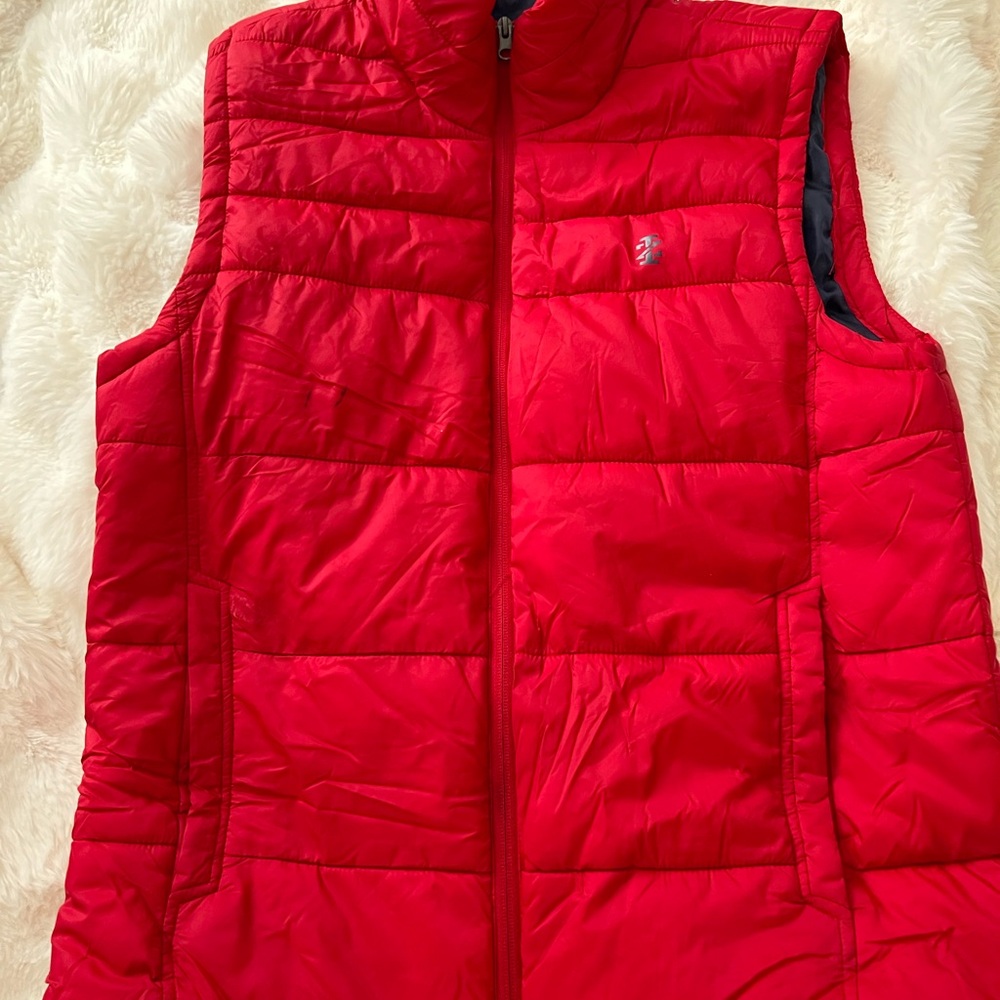 Izod Bright Red Puffer Vest